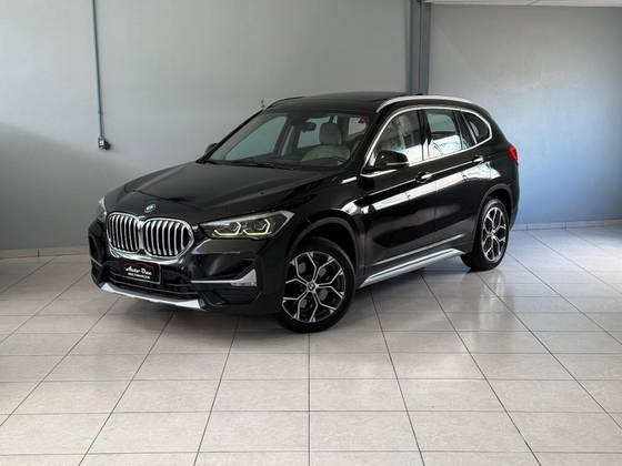 BMW X1 2.0 16V TURBO ACTIVEFLEX SDRIVE20I X-LINE 4P AUTOMÁTICO BMW X1 2.0 16V TURBO ACTIVEFLEX SDRIVE20I X-LINE 4P AUTOMÁTICO